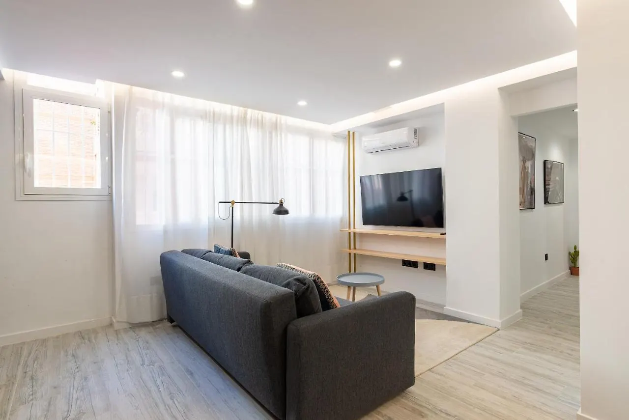 Apartment Nuevo Estacion Central Playa 3 Dorm Ac Malaga Spain