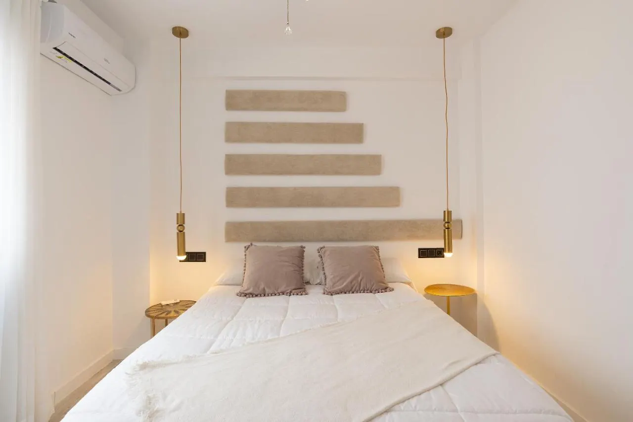 Apartamento NUEVO Estacion Central PLAYA 3 Dorm AC Málaga España