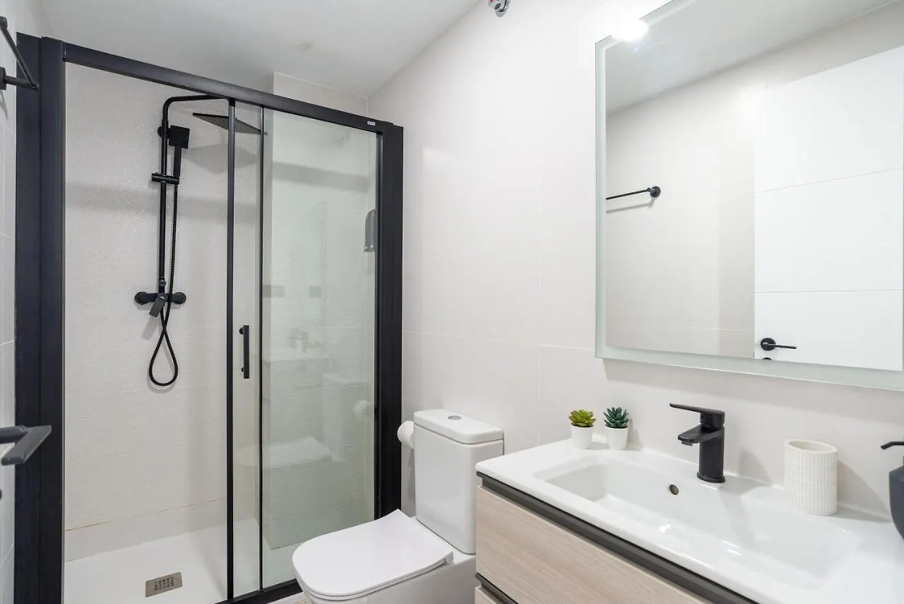 Apartment Nuevo Estacion Central Playa 3 Dorm Ac Malaga