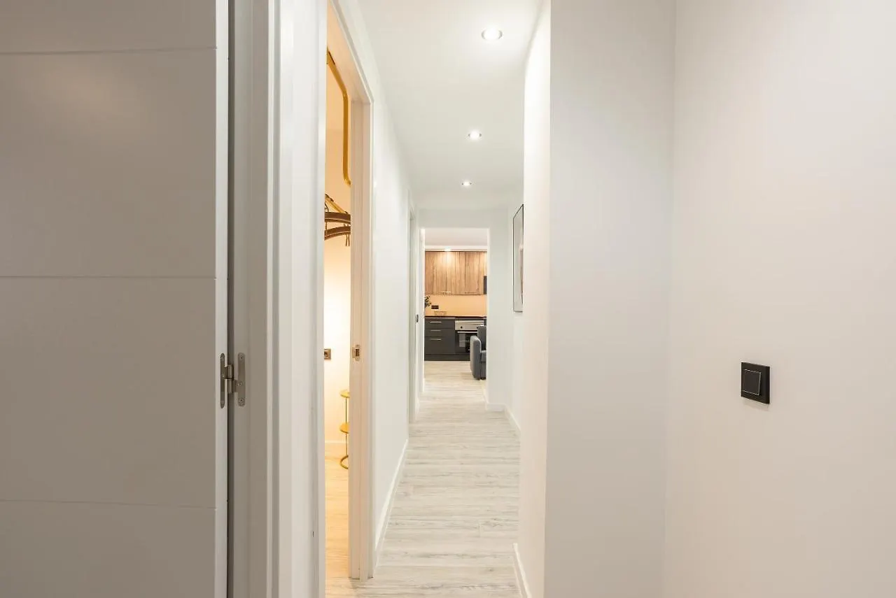 Nuevo Estacion Central Playa 3 Dorm Ac Malaga 0*,  Spain