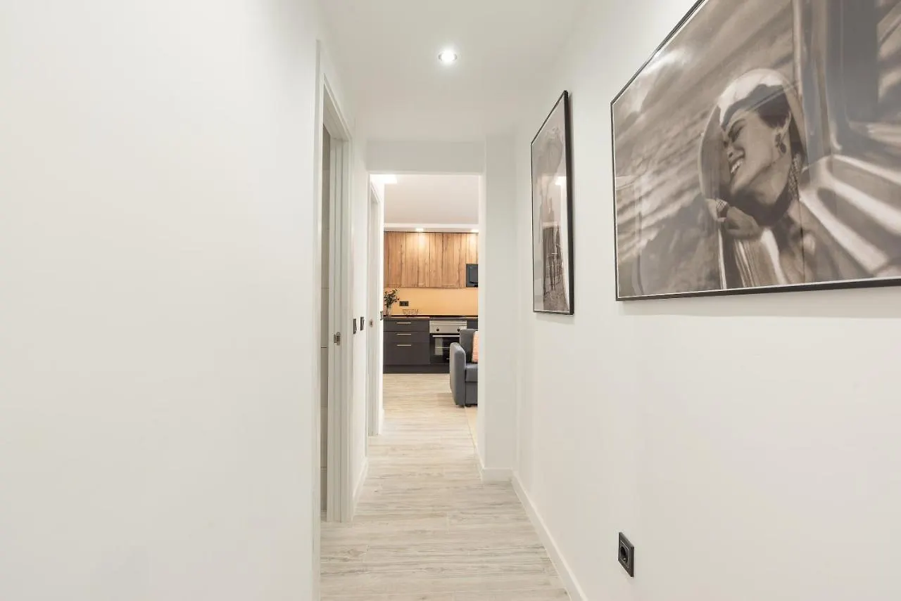Apartment Nuevo Estacion Central Playa 3 Dorm Ac Malaga Spain