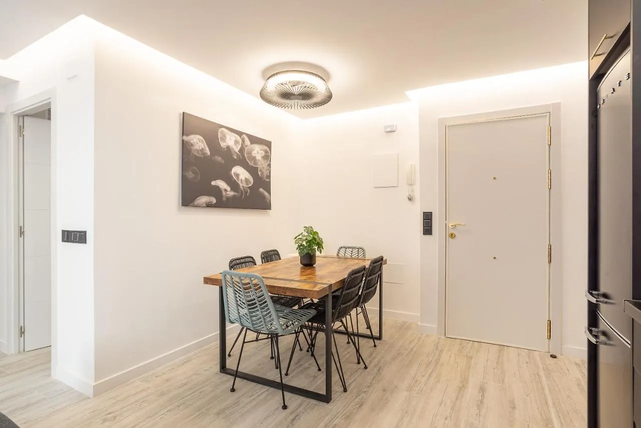 Nuevo Estacion Central Playa 3 Dorm Ac Malaga 0*,  Spain