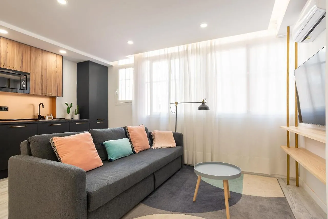 Apartment Nuevo Estacion Central Playa 3 Dorm Ac Malaga Spain
