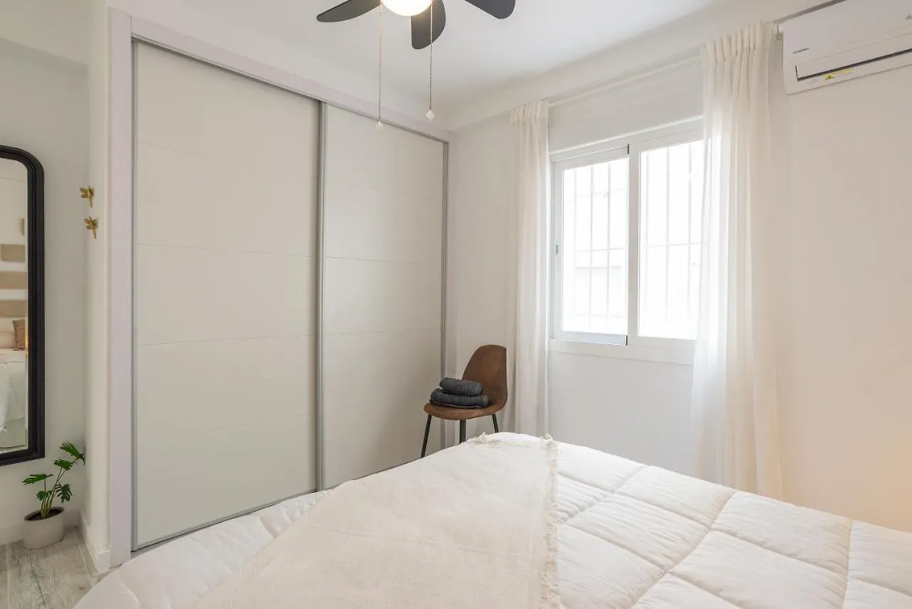 Nuevo Estacion Central Playa 3 Dorm Ac Malaga 0*,  Spain