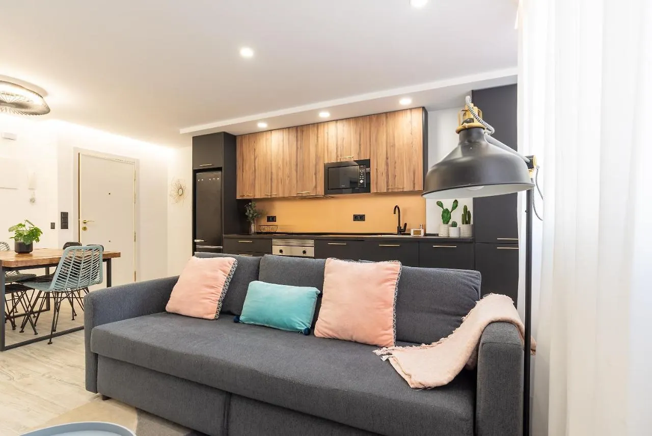 Apartment Nuevo Estacion Central Playa 3 Dorm Ac Malaga